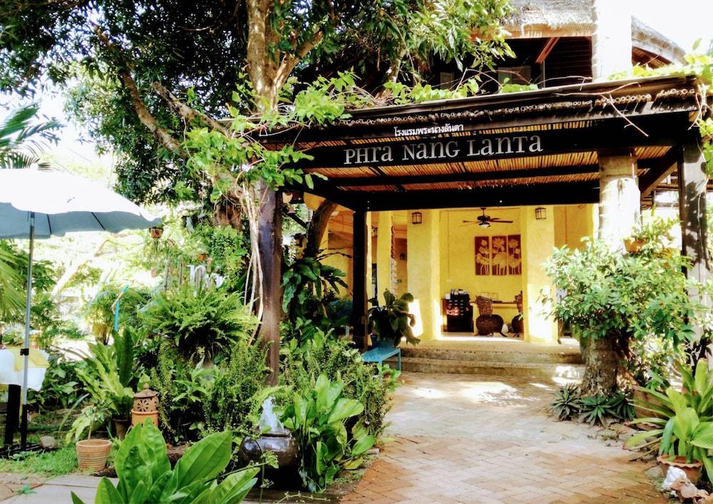 Vacation Village Phra Nang Lanta - Sha Extra Plus Ko Lanta Exterior foto
