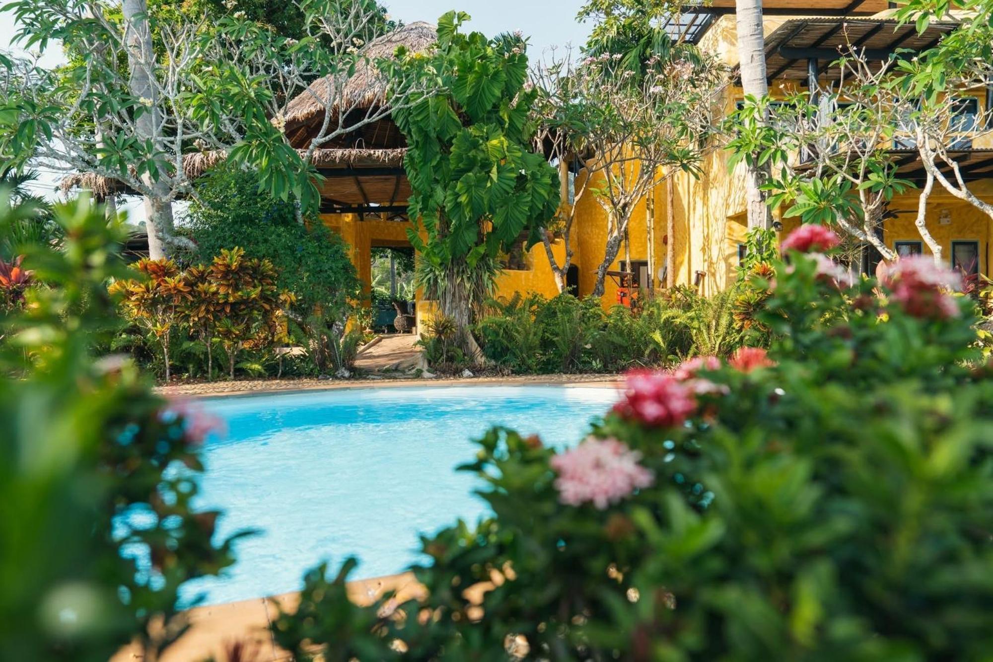 Vacation Village Phra Nang Lanta - Sha Extra Plus Ko Lanta Exterior foto